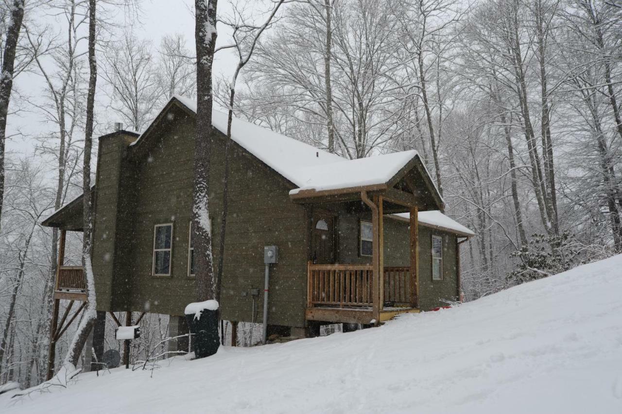 The Dogwood Breeze Villa Aquone Exterior photo