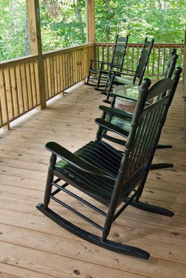 The Dogwood Breeze Villa Aquone Exterior photo